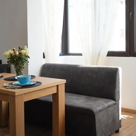 2 Bed - Sleeps 4 Terrace & Pet Friendly ساندانسكي
