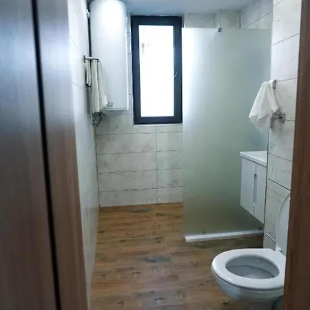 2 Bed - Sleeps 4 Terrace & Pet Friendly Lägenhet Sandanski